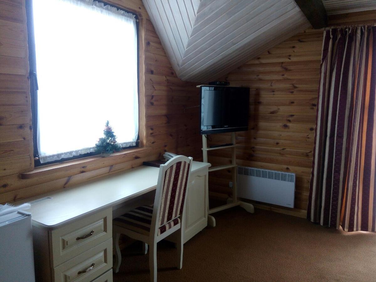 Chervona Kalina Hotel Kiev Bagian luar foto